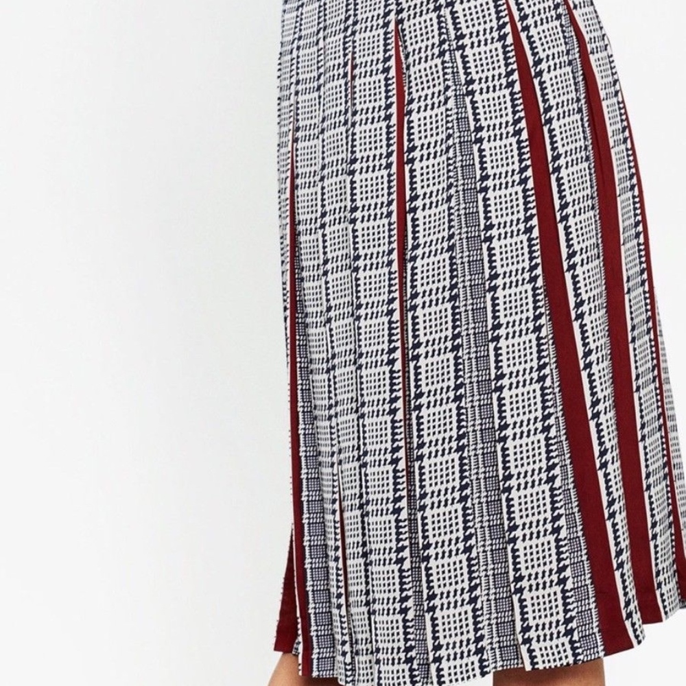 ZARA Printed Accordion-Pleat Mid Length Skirt sz S - Picture 4 of 7